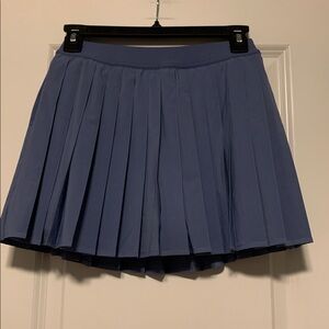Lululemon Oasis Blue High Rise Pleated Tennis Skirt, size 4, Like New